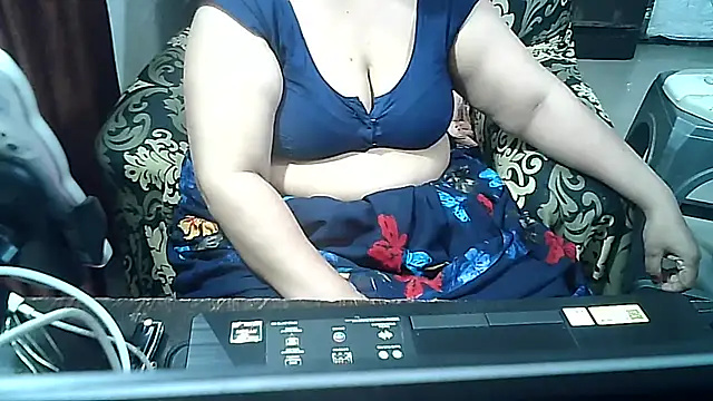 Snapshot of Punambhabisexy chatting on October 10, 2025, 12:44 am Punambhabisexy online show from October 10, 2025, 12:44 am