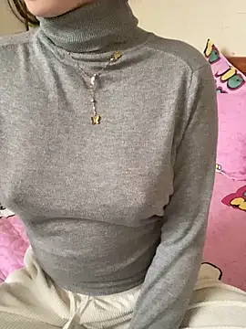 Snapshot of Ruby_bear chatting on February 26, 2025, 7:23 am Ruby bear online show from February 26, 2025, 7:23 am