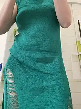 Snapshot of Ruby_bear chatting on March 19, 2025, 3:41 am Ruby bear online show from March 19, 2025, 3:41 am