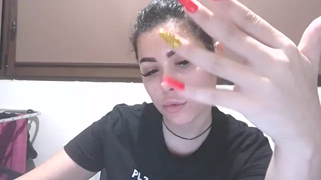 LovelyJulliette online show from February 7, 2026, 4:59 pm