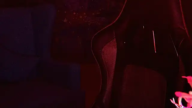 Snapshot of VeliraBraitberg chatting on March 14, 2025, 11:12 am VeliraBraitberg online show from March 14, 2025, 11:12 am