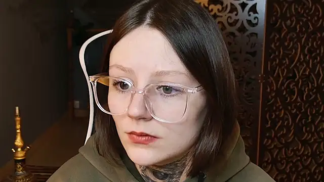 Snapshot of VeliraBraitberg chatting on March 21, 2025, 8:17 am VeliraBraitberg online show from March 21, 2025, 8:17 am