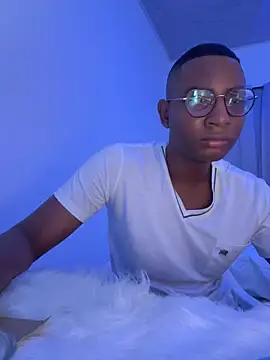 Arwens bell08 online show from February 9, 2025, 10:32 pm