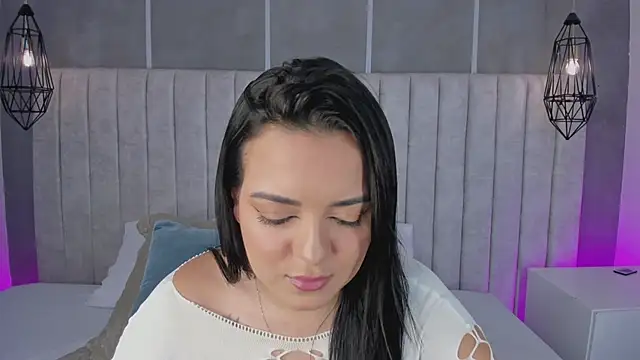 Snapshot of lea_gray chatting on February 19, 2026, 6:49 pm lea gray online show from February 19, 2026, 6:49 pm