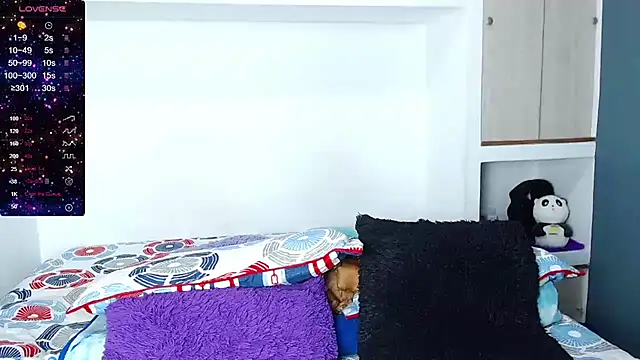 natalia hornyxx online show from November 26, 2025, 9:59 pm