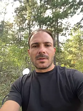 Snapshot of Adventurehotman chatting on September 14, 2025, 1:44 pm Adventurehotman online show from September 14, 2025, 1:44 pm