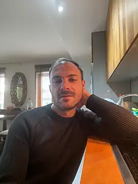 Snapshot of Adventurehotman chatting on October 4, 2025, 3:13 pm Adventurehotman online show from October 4, 2025, 3:13 pm