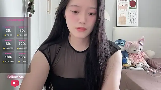 Snapshot of rose-u chatting on July 14, 2026, 2:05 am rose-u online show from July 14, 2026, 2:05 am