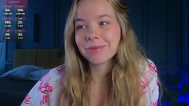 milly shy online show from October 30, 2025, 6:44 am