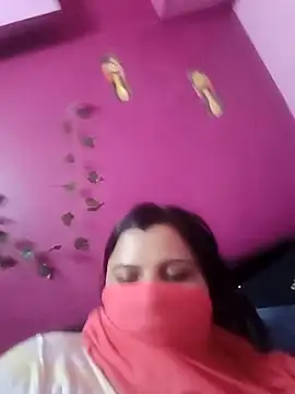 RESHMA 21 online show from October 30, 2025, 8:17 pm