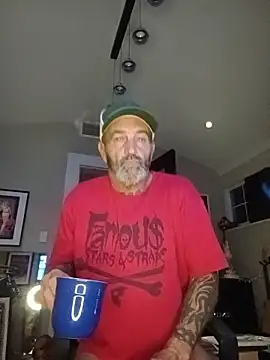 Snapshot of Hotbodyscottie chatting on November 17, 2025, 7:45 am Hotbodyscottie online show from November 17, 2025, 7:45 am