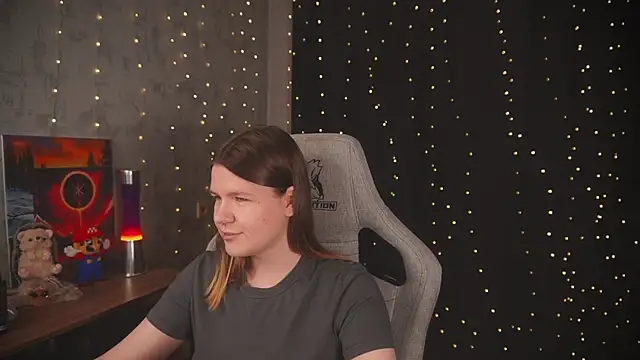 cuteamberlyyy online show from December 23, 2025, 5:29 am