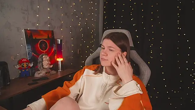 cuteamberlyyy online show from April 20, 2026, 12:13 am