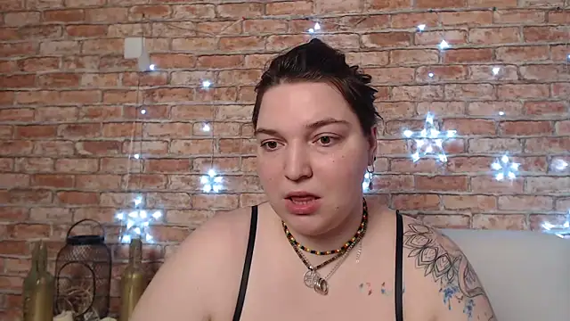 Snapshot of Amelia_Kiss_ chatting on March 11, 2025, 12:44 am Amelia Kiss online show from March 11, 2025, 12:44 am