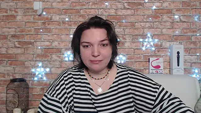 Snapshot of Amelia_Kiss_ chatting on September 24, 2025, 12:40 am Amelia Kiss online show from September 24, 2025, 12:40 am