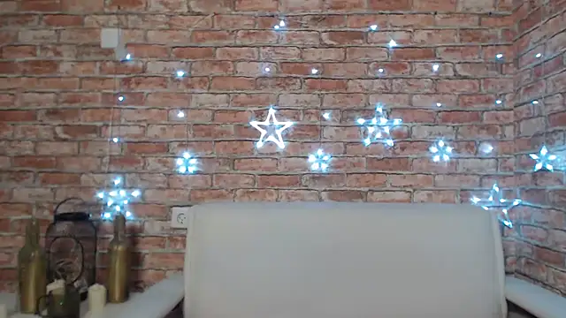 Snapshot of Amelia_Kiss_ chatting on March 10, 2025, 3:45 am Amelia Kiss online show from March 10, 2025, 3:45 am