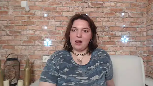 Snapshot of Amelia_Kiss_ chatting on March 20, 2025, 7:03 am Amelia Kiss online show from March 20, 2025, 7:03 am