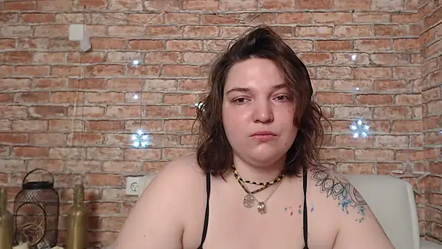 Snapshot of Amelia_Kiss_ chatting on March 14, 2025, 12:43 am Amelia Kiss online show from March 14, 2025, 12:43 am