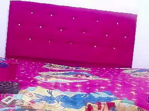 Snapshot of candy_dustano691 chatting on March 2, 2025, 8:25 pm candy dustano691 online show from March 2, 2025, 8:25 pm