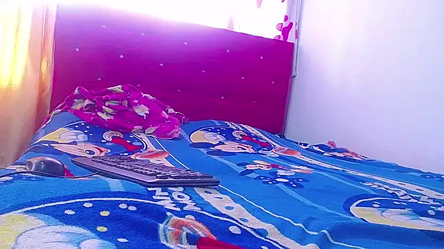 Snapshot of candy_dustano691 chatting on October 12, 2025, 6:53 pm candy dustano691 online show from October 12, 2025, 6:53 pm