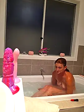 Snapshot of Pussy69Kat chatting on December 1, 2025, 9:32 am Pussy69Kat online show from December 1, 2025, 9:32 am