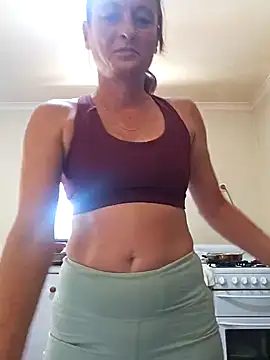 Snapshot of Pussy69Kat chatting on February 19, 2025, 11:25 pm Pussy69Kat online show from February 19, 2025, 11:25 pm