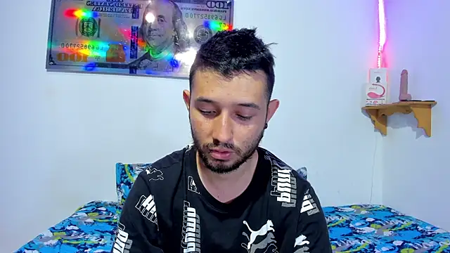 Snapshot of Bad_Couple_1 chatting on February 1, 2025, 3:30 am Bad Couple 1 online show from February 1, 2025, 3:30 am