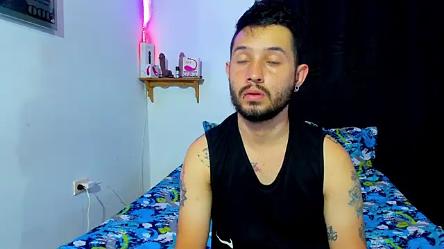 Snapshot of Bad_Couple_1 chatting on February 8, 2025, 6:54 am Bad Couple 1 online show from February 8, 2025, 6:54 am