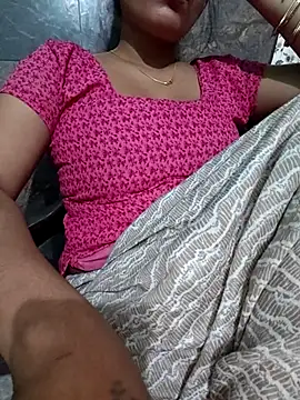 Snapshot of Kavita_ji chatting on March 1, 2025, 4:58 am Kavita ji online show from March 1, 2025, 4:58 am