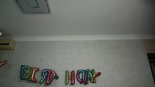 Snapshot of daddyandmyprincess chatting on October 10, 2025, 4:19 pm daddyandmyprincess online show from October 10, 2025, 4:19 pm