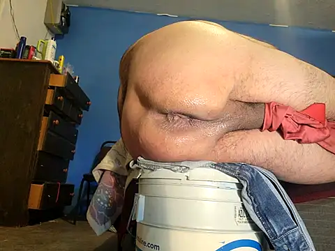 Snapshot of Ricorry@xh chatting on March 7, 2025, 5:40 am Ricorryxh online show from March 7, 2025, 5:40 am