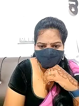 Snapshot of melina214 chatting on February 27, 2026, 4:12 am melina214 online show from February 27, 2026, 4:12 am