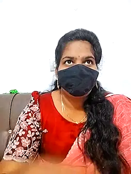 Snapshot of melina214 chatting on February 16, 2026, 4:22 am melina214 online show from February 16, 2026, 4:22 am