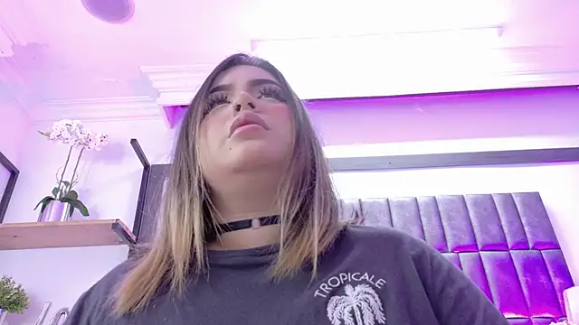 Snapshot of MeryStone chatting on November 10, 2025, 3:55 am MeryStone online show from November 10, 2025, 3:55 am