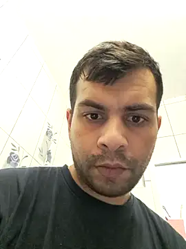 hornny1995 online show from October 9, 2025, 4:07 pm