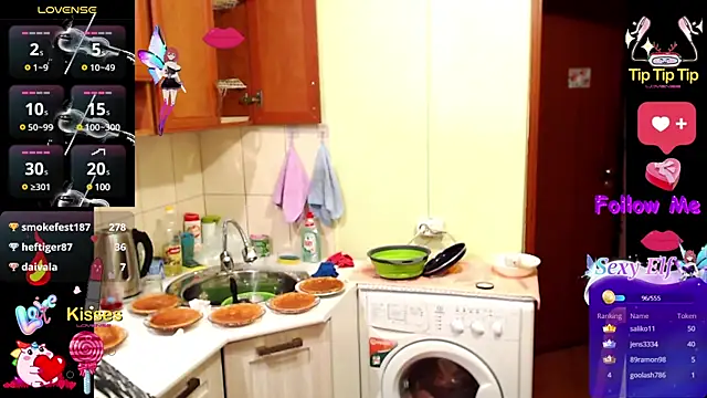 Snapshot of Sakura_Green chatting on March 13, 2025, 11:59 pm Sakura Green online show from March 13, 2025, 11:59 pm