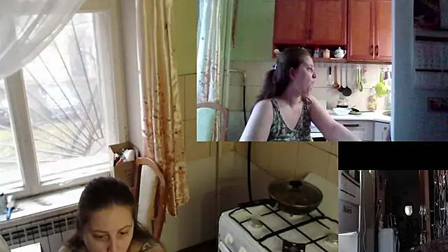 Snapshot of Sakura_Green chatting on November 5, 2025, 7:55 am Sakura Green online show from November 5, 2025, 7:55 am