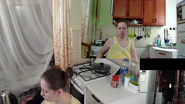 Snapshot of Sakura_Green chatting on November 4, 2025, 4:27 am Sakura Green online show from November 4, 2025, 4:27 am