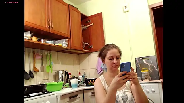 Snapshot of Sakura_Green chatting on March 22, 2025, 9:42 pm Sakura Green online show from March 22, 2025, 9:42 pm