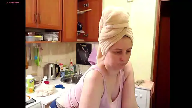 Snapshot of Sakura_Green chatting on March 21, 2025, 6:51 pm Sakura Green online show from March 21, 2025, 6:51 pm