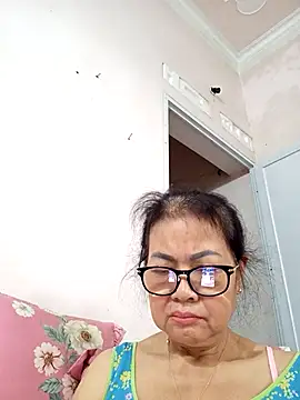 Hotestlove online show from March 26, 2026, 12:53 am