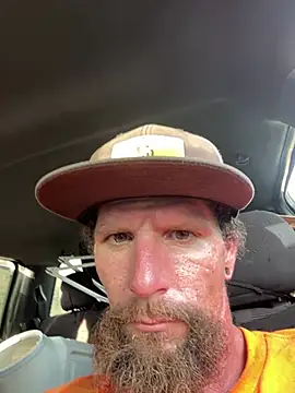 Crackkers online show from July 27, 2026, 2:35 pm