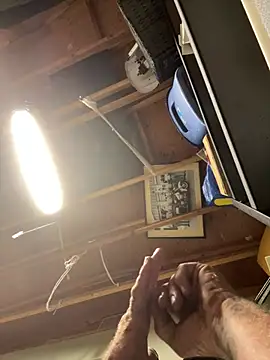 Crackkers online show from July 7, 2026, 9:02 am