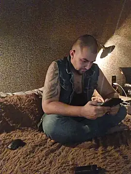 Snapshot of Foxyshaved chatting on October 21, 2025, 1:49 am Foxyshaved online show from October 21, 2025, 1:49 am