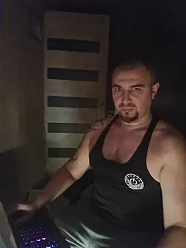 Snapshot of Foxyshaved chatting on October 31, 2025, 3:47 am Foxyshaved online show from October 31, 2025, 3:47 am