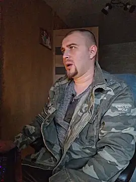 Snapshot of Foxyshaved chatting on October 22, 2025, 7:30 am Foxyshaved online show from October 22, 2025, 7:30 am