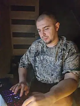 Foxyshaved online show from January 15, 2026, 5:22 am