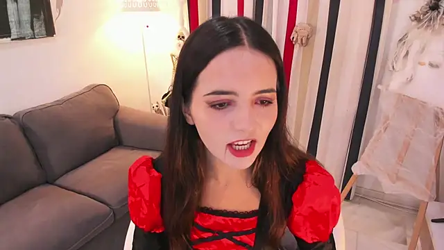 Raychell Black online show from October 27, 2025, 4:41 pm