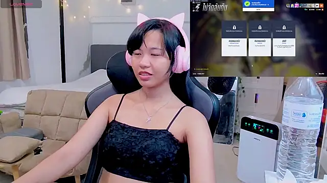 Snapshot of Kana_G chatting on February 20, 2025, 5:09 pm Kana G online show from February 20, 2025, 5:09 pm