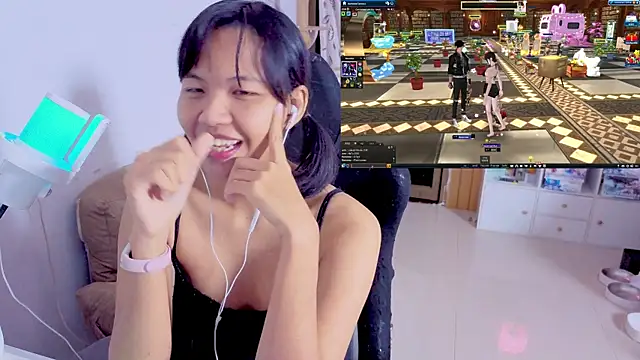Snapshot of Kana_G chatting on October 14, 2025, 6:08 pm Kana G online show from October 14, 2025, 6:08 pm